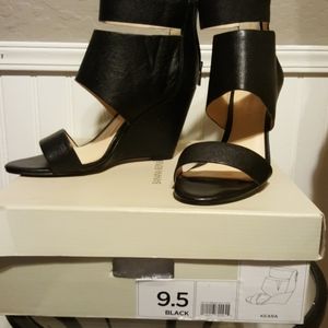 Banana Republic Black Wedges Size 9.5